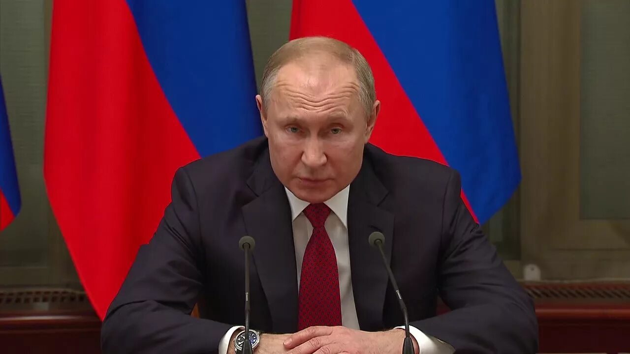 Отставке российского правительства. Путина в отставку.