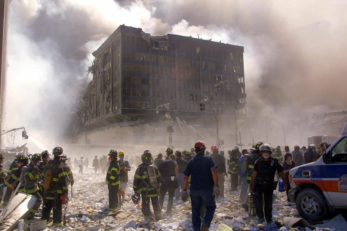 Теракт во время войны. Башни-Близнецы 11 сентября 2001. Теракты 11 сентября 2001 года.