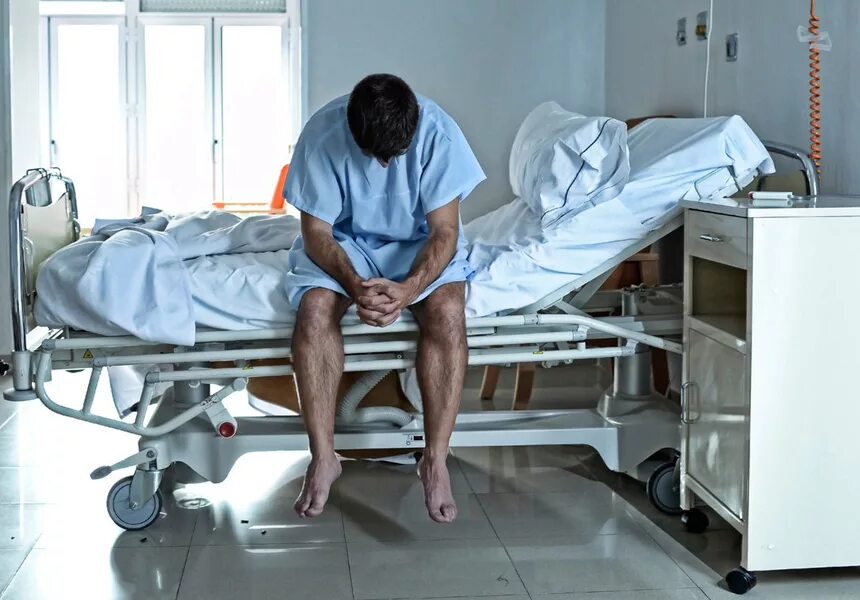 Лфк после операции на позвоночнике. Как вставать с кровати после операции на позвоночнике. Садиться после операции. Стул при шейном остеохондрозе. Как сидеть после операции тазобедренного сустава.