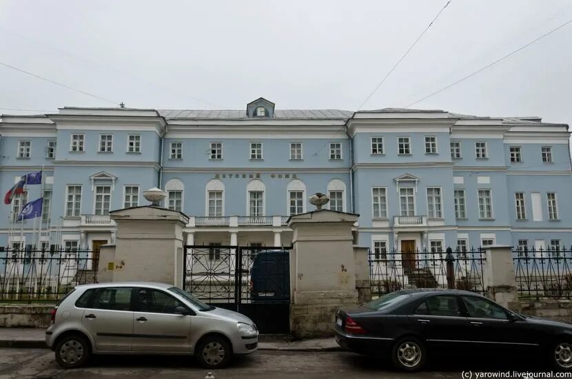 Армянский пер 3. Армянский пер.11/2а. армянский переулок дом 2. армянский переулок дом 4. палаты бояр милославских армянский переулок.