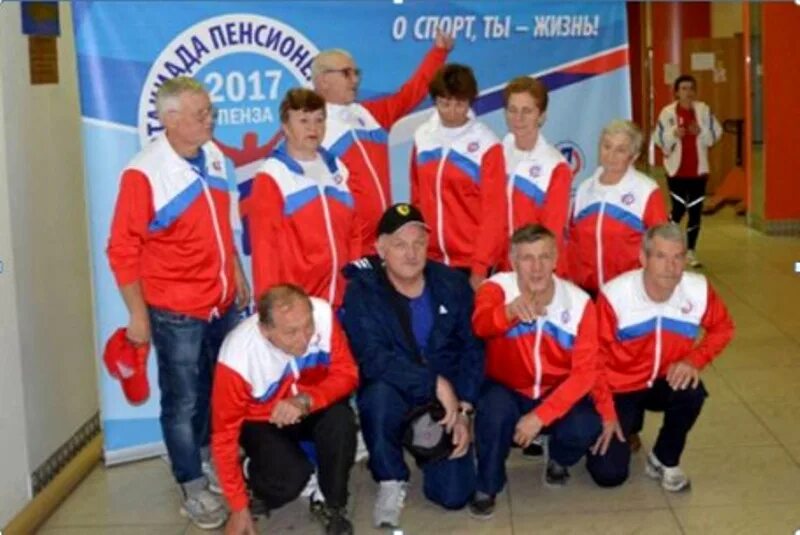 Развитие вологодского спорта. Спорт на селе логотип. Спортсмен на улице. Развитие вологодского спорта. Вдпо вологда козленская 94а.