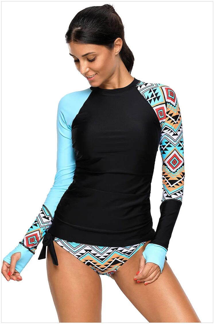 Костюм для серфинга. Рашгард купальник. Купальник рашгард (rashguard). Танкини с длинным рукавом. Футболка для плавания женская.