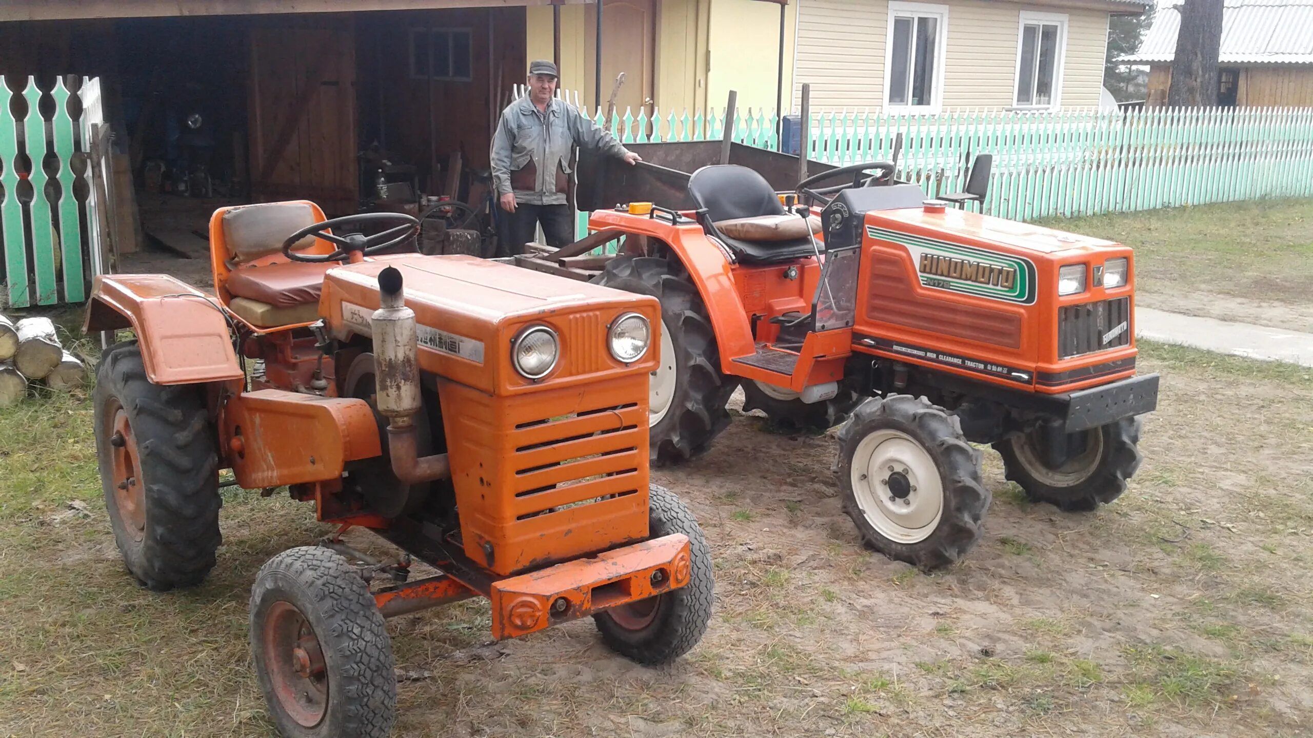 Cues Tractor