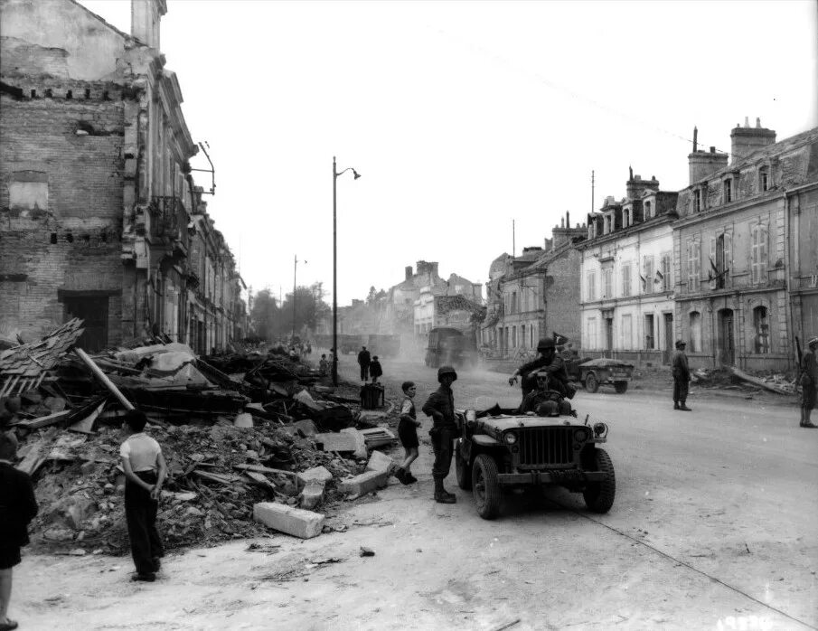 Освобождение Франции 1944 Париж. Франция после второй мировой войны. Франция после 1945. Франция после войны 1941-1945.