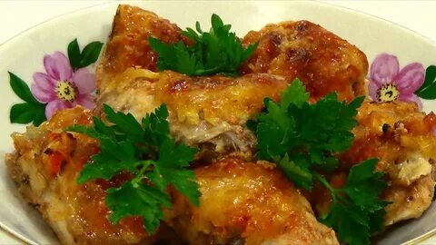Куриные бедра на луке