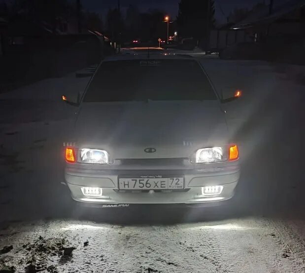 фары американки на ваз 2109. разрешены ли американки. ваз 2105 американские габариты. разрешены ли американки. американки на ваз 2114.