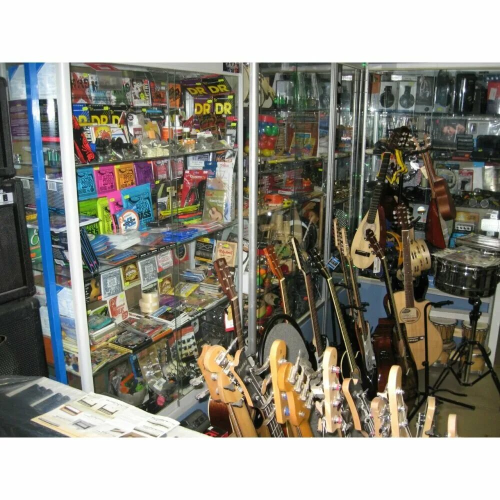 магазин музыкант великий новгород. магазин электрогитар. музыкальный магазин мурманск. магазин мир гитар нижний новгород. магазин музыкальных инструментов.