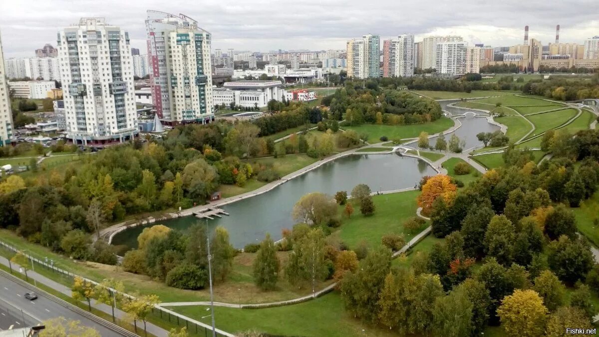 Олимпийский проспект олимпийская деревня. Олимпийская деревня Москва Юго-Западная парк. Парк Олимпийская деревня 80. Парк олимпийской деревни 80 в Москве. Олимпийский парк Юго Западная.