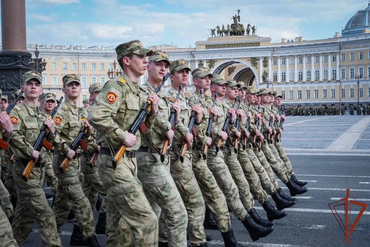 Участие в параде победы