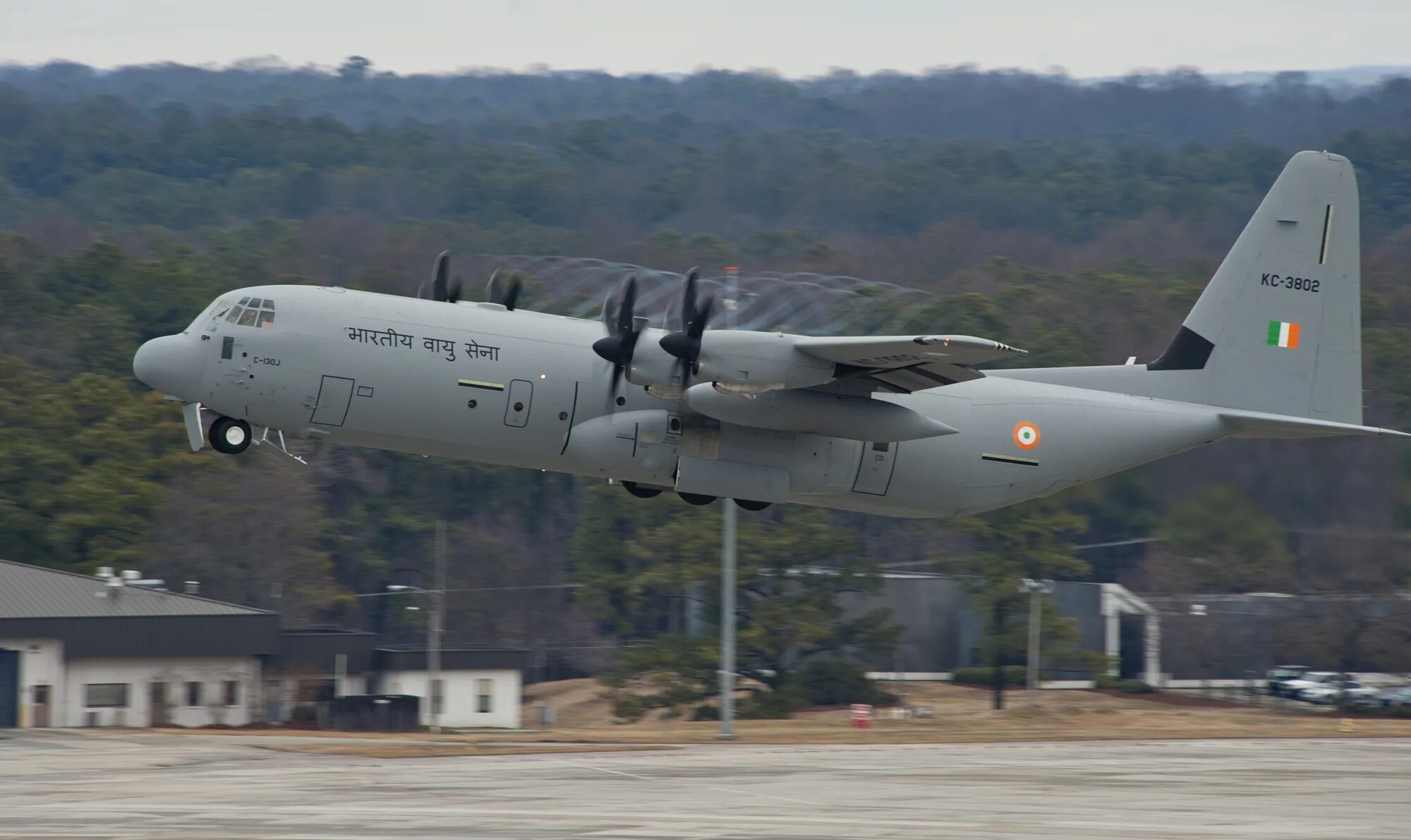 Lockheed Martin c-130j super Hercules. Lockheed Martin c-130j-30 super Hercules. Самолет c-130j Hercules. Lockheed c-130 Hercules.