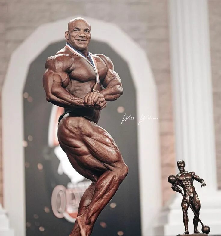 Mr olympia 2021 winner. Фил хит на мистер олимпия 2018. Последний мистер олимпия. Декстер джексон 2007. Big ramy 2021 олимпия.