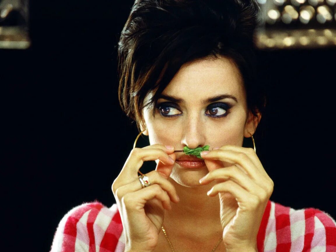 возвращение педро альмодовара. Volver. пенелопа крус 2006. пенелопа крус. пенелопа крус 2006.