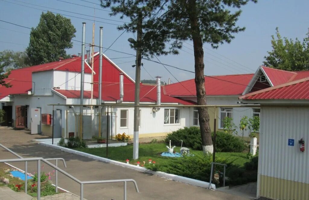 Социальный работник. Новокузнецкий дом-интернат для престарелых и инвалидов. Дом престарелых доброта. Добро пансионат для пожилых людей. Дом инвалидов в ставропольском крае доброта.