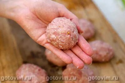 Небольшие круглые котлеты