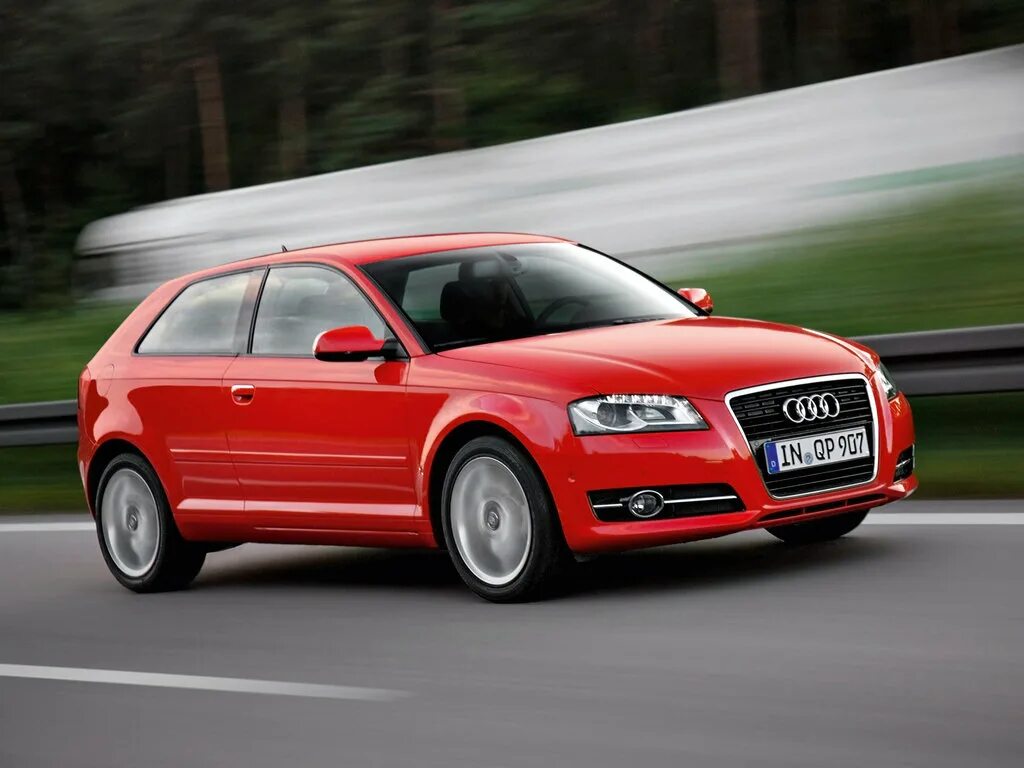 Ауди с3. Audi a3 2010. Audi a3 хэтчбек 2010. Audi a3 купе. Audi a3 Hatchback 2012.