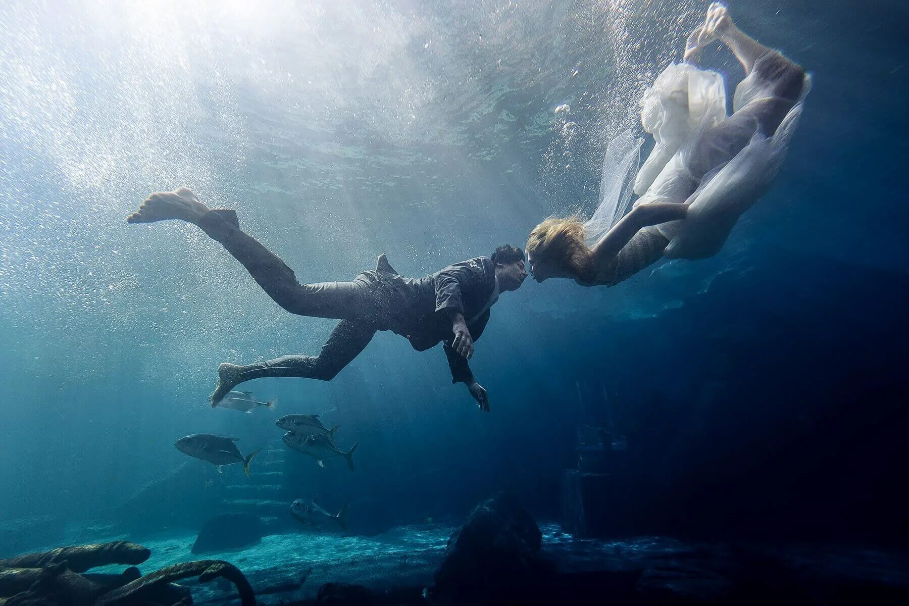 Фотосессия под водой. Фотосессия в воде. Под водой. Погружение в воду.