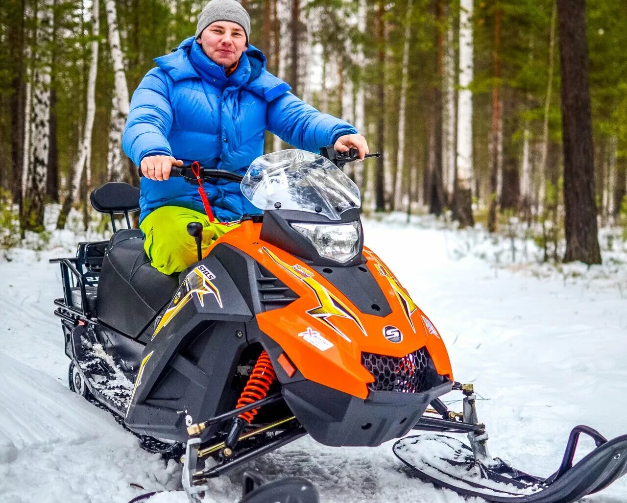 снегоходы в луполово работа. аренда снегохода. катание на снегоходах спб. снегоход прокат. катание на снегоходе.