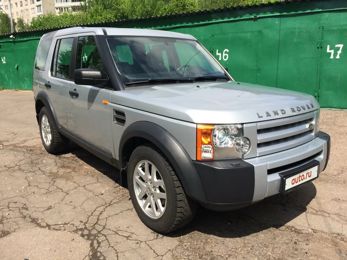 Дискавери дизель отзывы владельцев. Land Rover Discovery 3 2008. Ленд Ровер Дискавери 3 2.7 дизель. Ленд Ровер Дискавери 2008г. Ленд Ровер Дискавери 3 дизель.