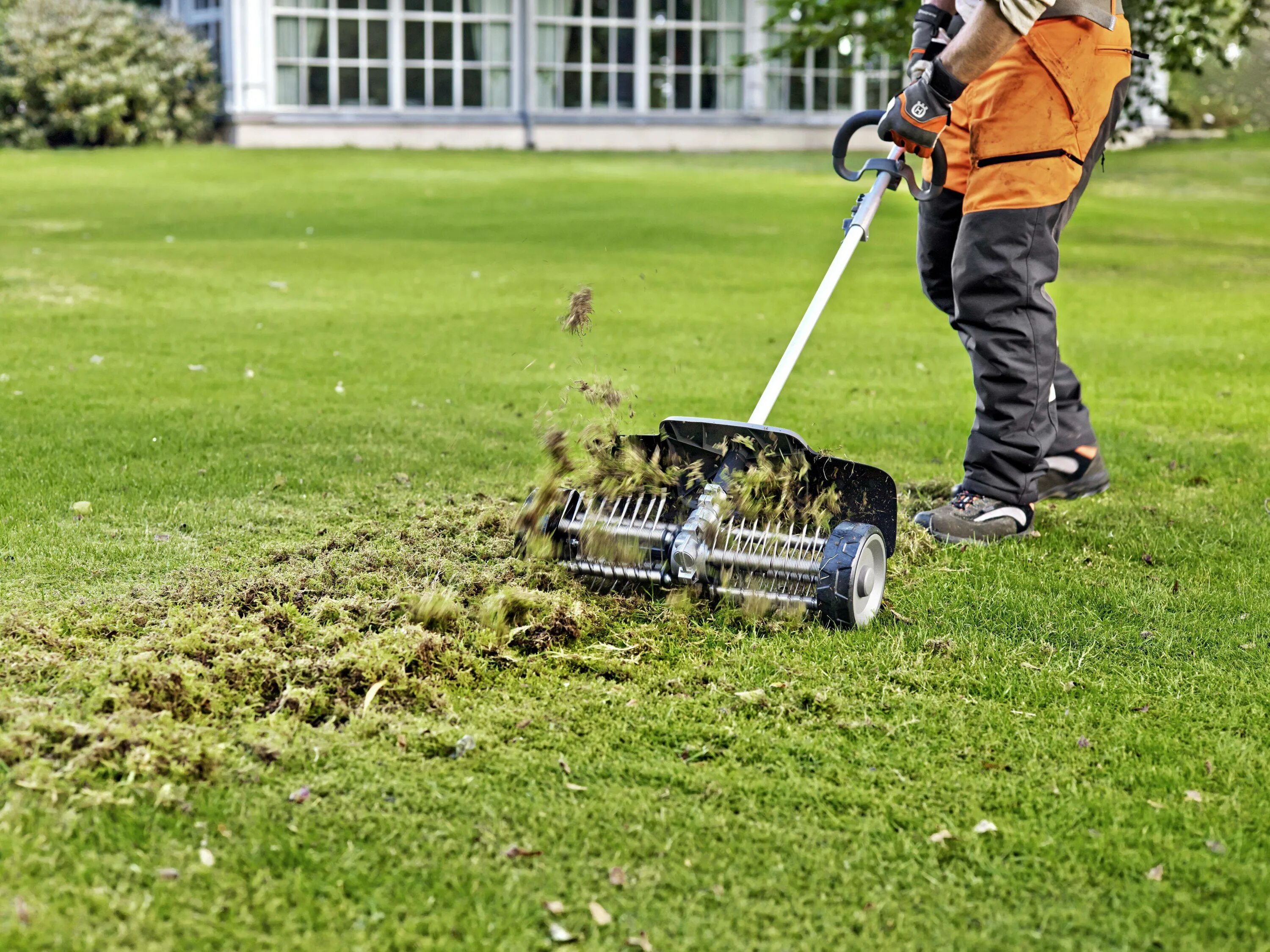 Триммеры для травы. Техника для работы в саду. Воздуходувка электрическая gardena аккумуляторная. Вертикуттер mtd optima 35 vo. Техника для работы в саду.
