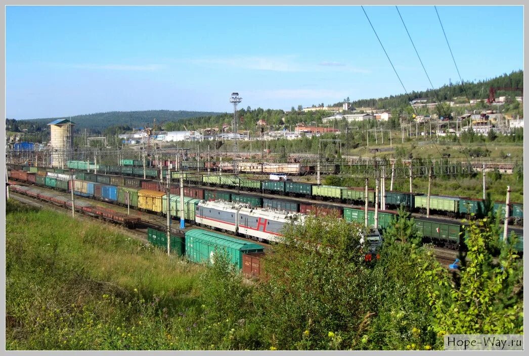 Прогноз погоды в железногорске илимском иркутская область. Железногорск Иркутская область. Вокзал Железногорск Илимский. Город Железногорск-Илимский Иркутская область. Железногорск Илимский гора железная.