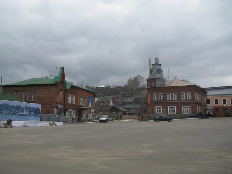Сбербанк юрьевец. Юрьевец памятник ленину. ноябрьская 145 юрьевец. юрьевец сбербанк.