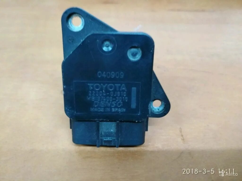 Датчик воздуха тойота авенсис. Датчик температуры наружной toyota. Авенсис датчик бокового. Датчик воздуха тойота рав артикул. Датчик абсолютного давления воздуха toyota lc 80,90.
