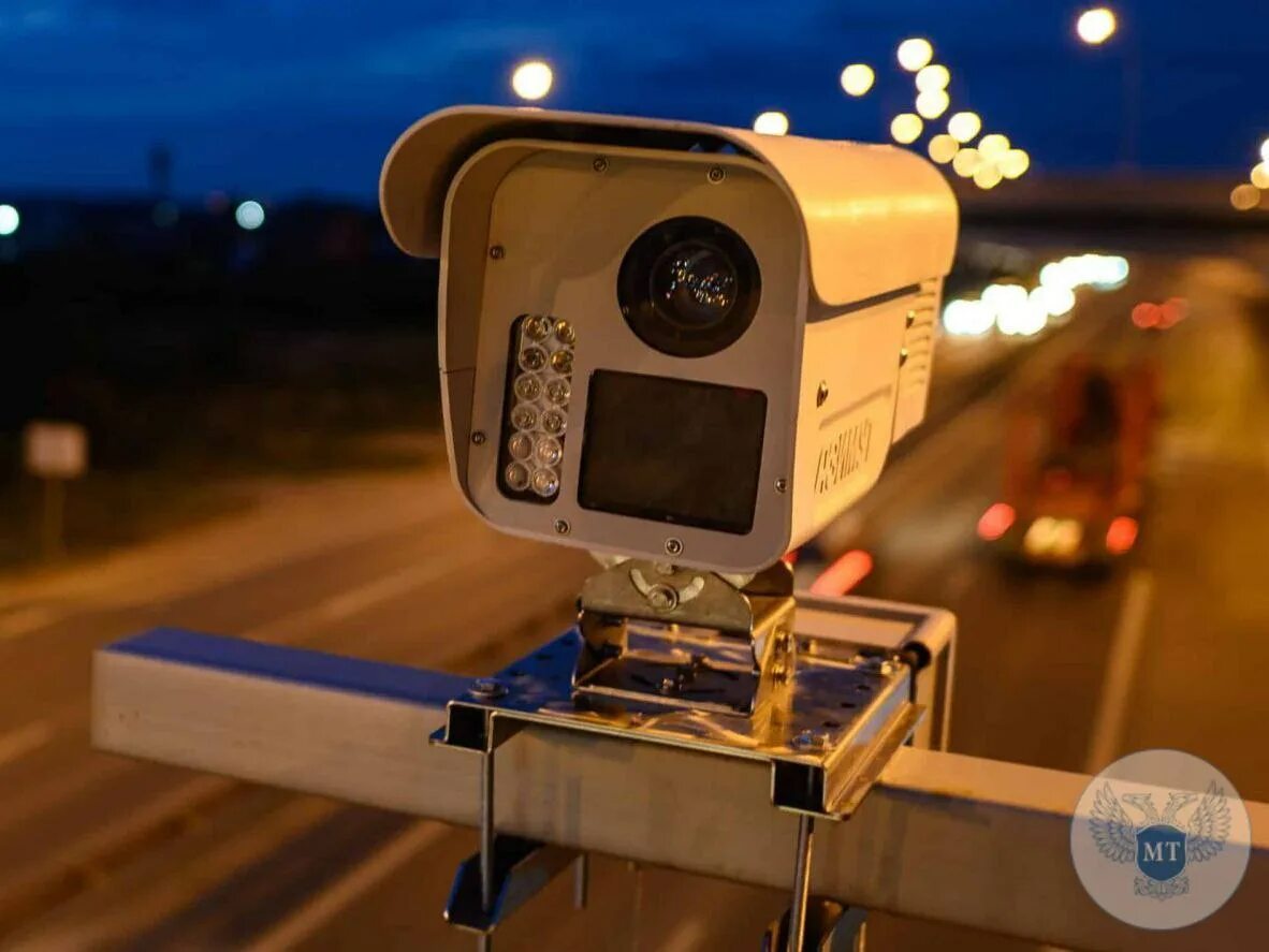 форд транзит контроль скорости с камерой. прибор автоматической фиксации нарушений 1920 1080. лобачевский комплекс фотовидеофиксации. дорожные камеры. фиксатор скорости камера.