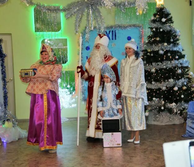 Мюзикл морозко. Новогодний музыкальный спектакль. Морозко новат. Морозко на новый лад сценарий. Морозко на новый лад сценарий.