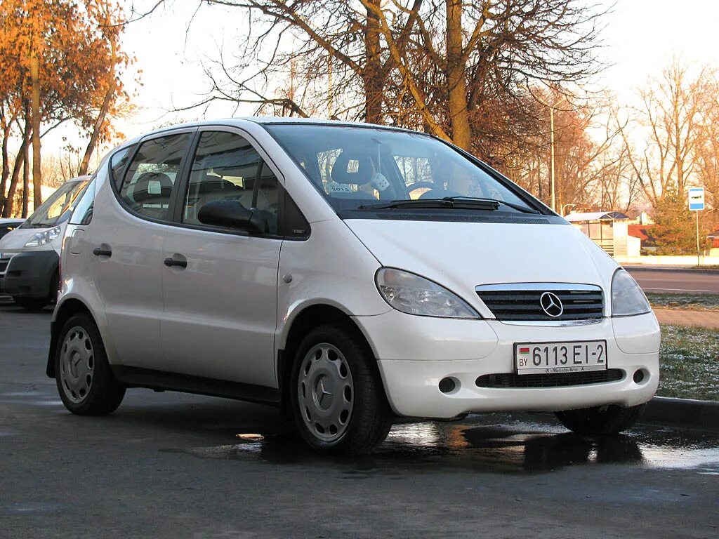 Куфар купить легковую автомобиль. Машины в Белоруссии. Машины до 3000 долларов. Машина за 2000 долларов. Машина за 3000 долларов.