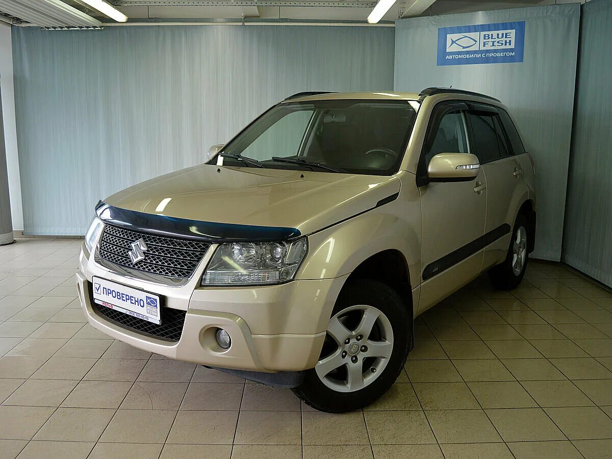 Купить гранд витара с пробегом в россии. Suzuki Grand Vitara III Рестайлинг 2.4 4wd at (169 л.с.) бежевый с пробегом. Гранд Витара с пробегом 2015. Suzuki Grand Vitara с пробегом. Сузуки Витара с мордой от Шевроле 2000.