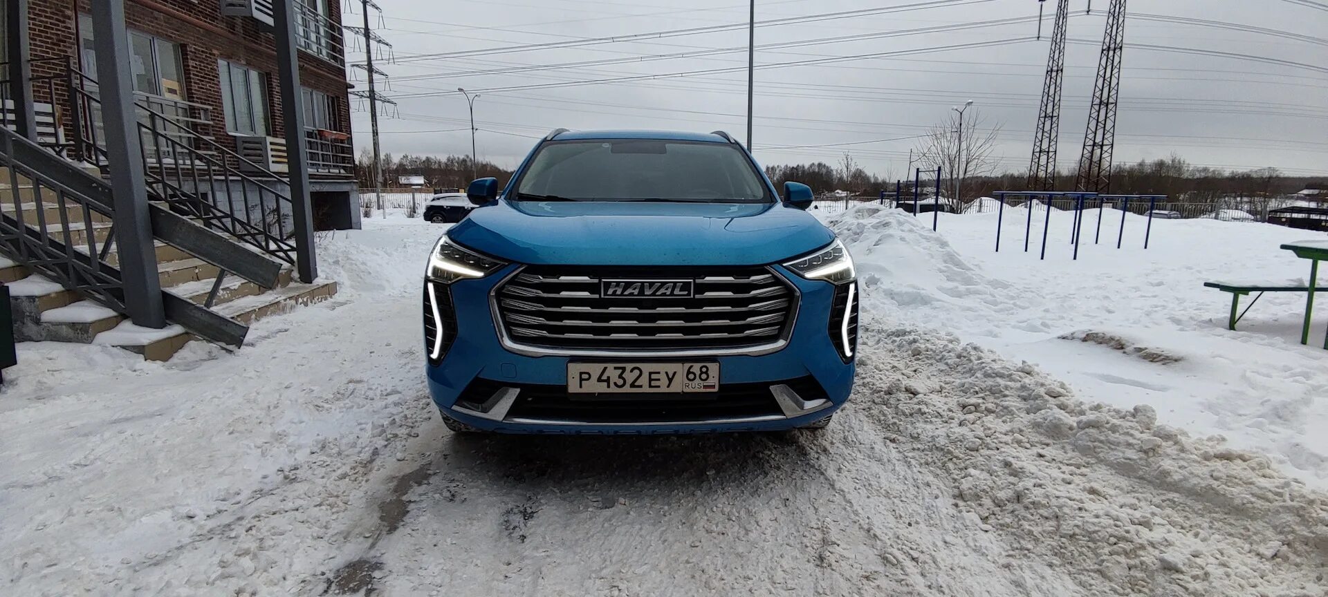 Haval julian по госпрограмме. Хавал 2025. haval jolion 2025. haval jolion диски r18. haval jolion 2025 внутри.