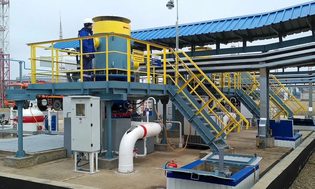 Площадка транснефть. Площадка обслуживания задвижки транснефть. площадка обслуживания транснефть. задвижка транснефть. металлоконструкции площадок нпз.