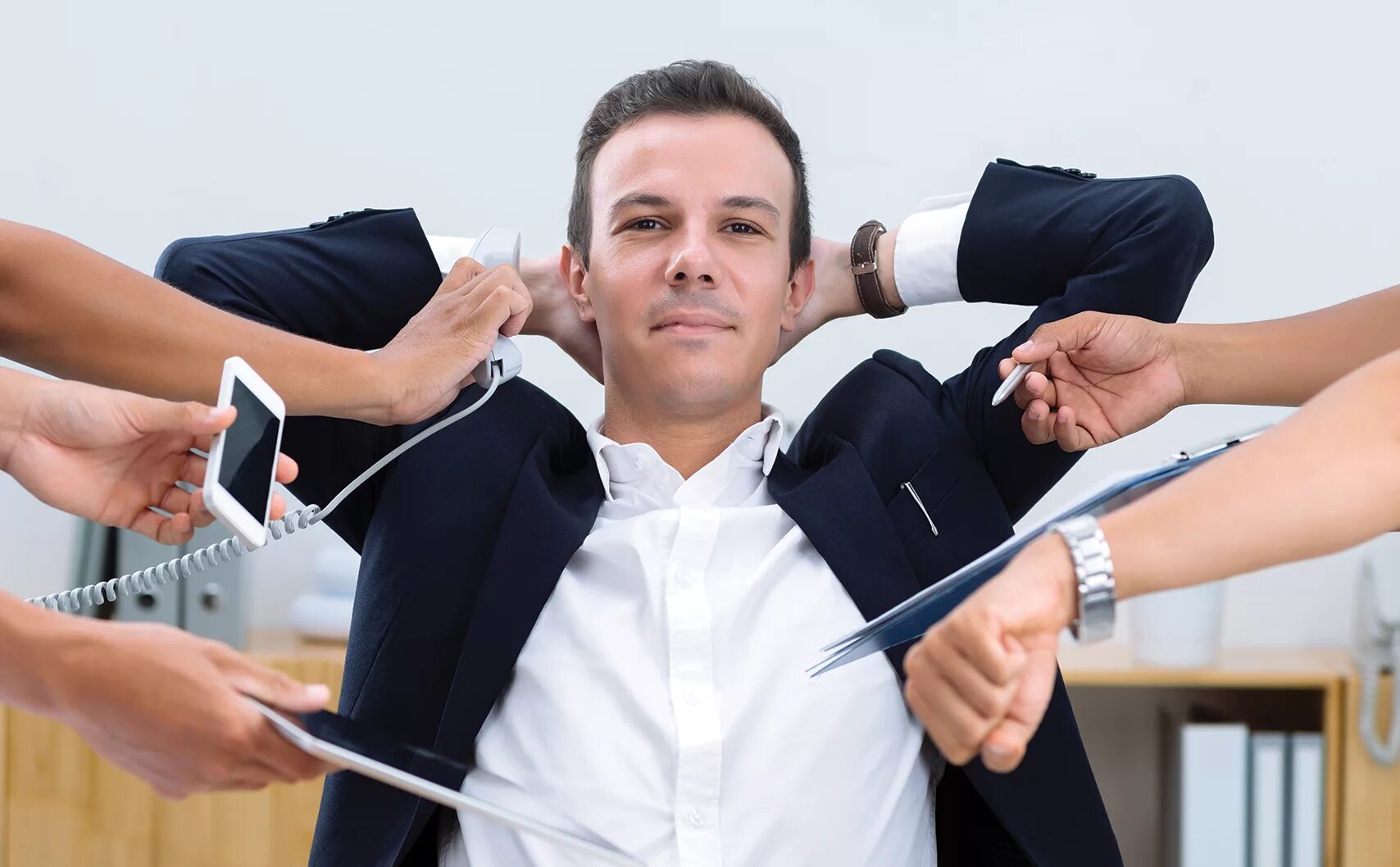 Архитектор дизайнер. Интернет в офис. Архитектор профессия. Задачи руководителя. Менеджмент.