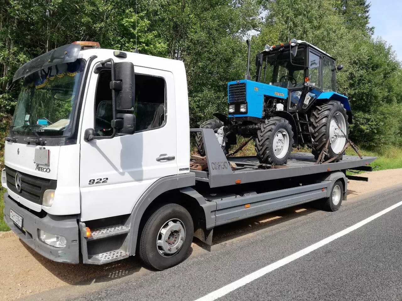 Volvo fl6 эвакуатор. Эвакуатор Вольво FL. Эвакуатор Беларусь. Volvo FL эвакуатор.