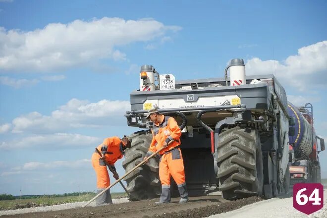 День дорожника в 2022 в Волгограде. Ремонт дороги Белозёрный Краснодар. Ремонт дороги Язель Кожмудор.