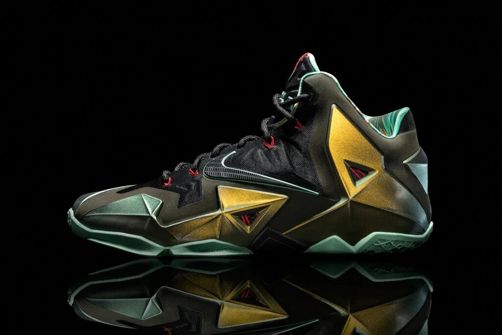 Nike LEBRON James 11. Баскетбольные кроссовки Nike LEBRON 11. LEBRON James кроссовки. Лучшие модели кроссовок