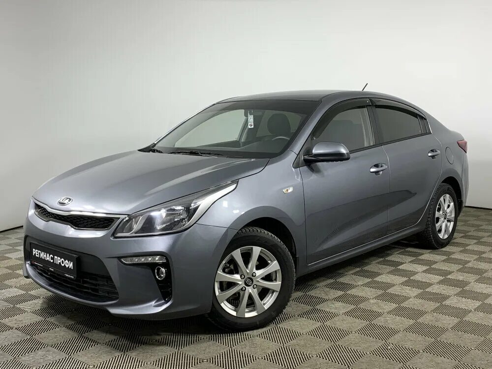 Kia Rio 2017 Urban Grey. Kia Rio 2017 — 2020 IV серый. Kia Rio IV Рестайлинг 1.6 at (123 л.с.) серый с пробегом.