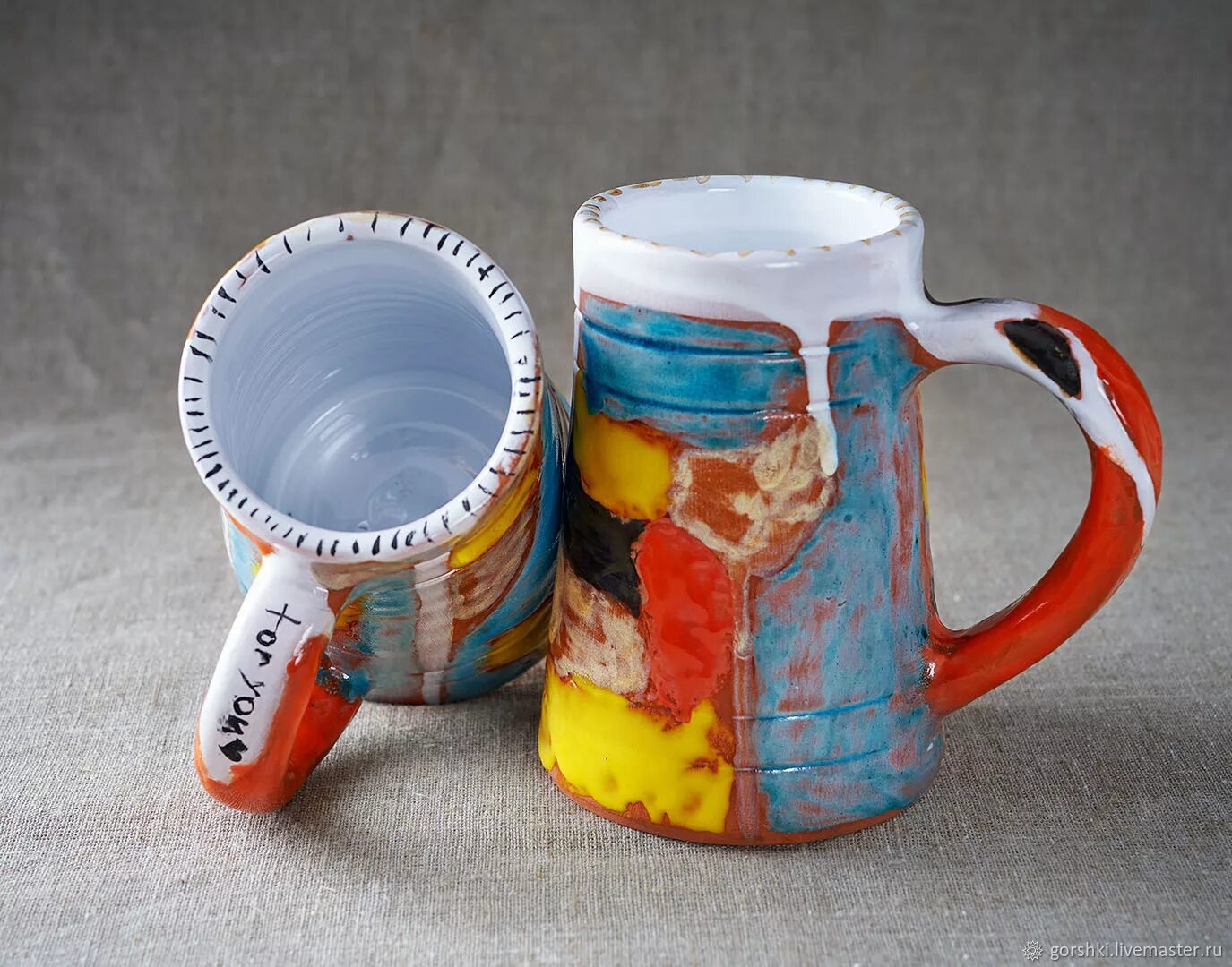 Кружки сергиев посад для детей. Кружки сергиев посад для детей. Кружка с сергиево-посадской лаврой подарочная. Какого объема делают керамические кружки. Морковь в чашке.