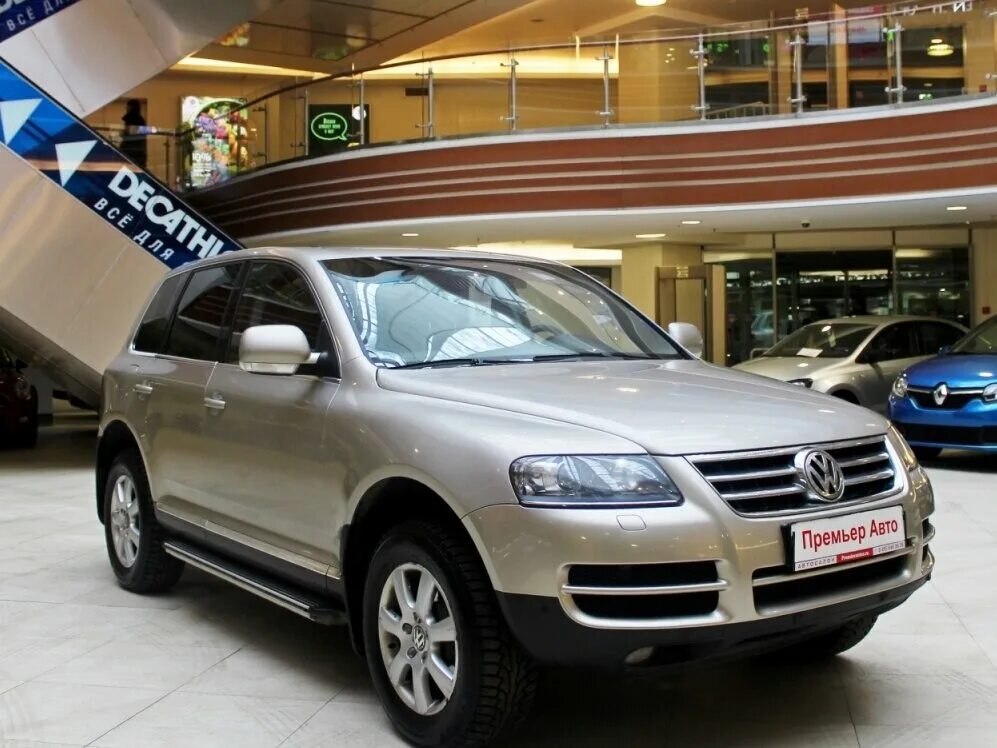 Фольксваген туарег с пробегом в россии. Фольксваген Туарег 2005. Volkswagen Touareg 2002 года 3.2. Туарег 2004 3.2. Туарег 2005 3.2 бензин.