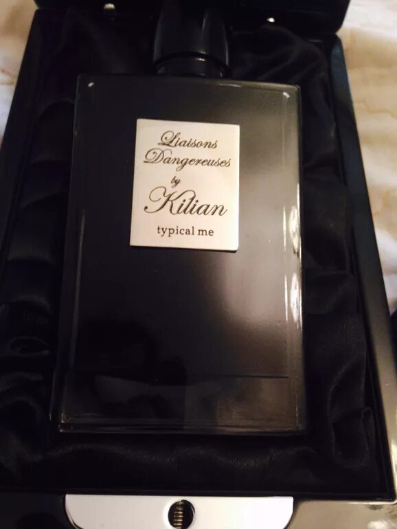 Килиан опасные связи духи. Kilian liaisons dangereuses 50 мл. Киллиан liaisons dangereuses. Рефил килиан 100 мл white cristal. Килиан опасные связи описание.