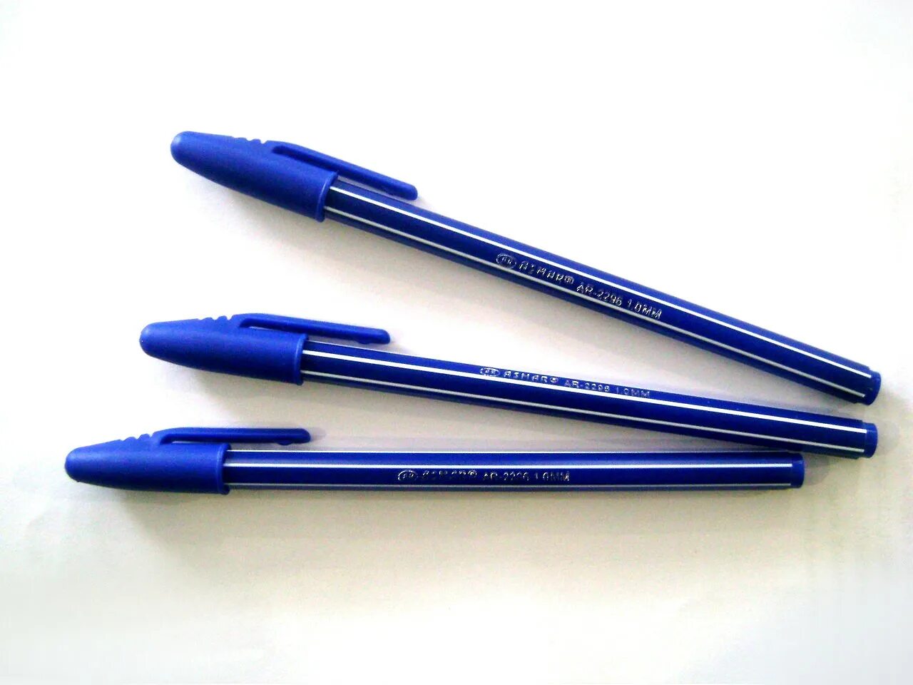 Ручка шариковая 555. Ручка Ball Pen 555a. Ручка шариковая черная "555 Special". Wenxuan Ballpoint Pen 555a. Ballpoint pen
