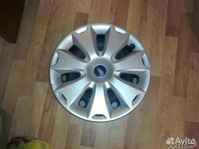 оригинальные колпаки форд фокус 2 r15. колпак форд фокус 3 r16 артикул. колпак колеса r16 ford 1683454. колпаки на форд фокус 3 r16 оригинал. колпаки р16 форд фокус 3.