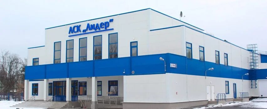 Фок лидер ульяновск. Ледовый дворец ульяновск лидер. Каток лидер ивантеевка. Лск лидер ивантеевка. Ледовый дворец ивантеевка.