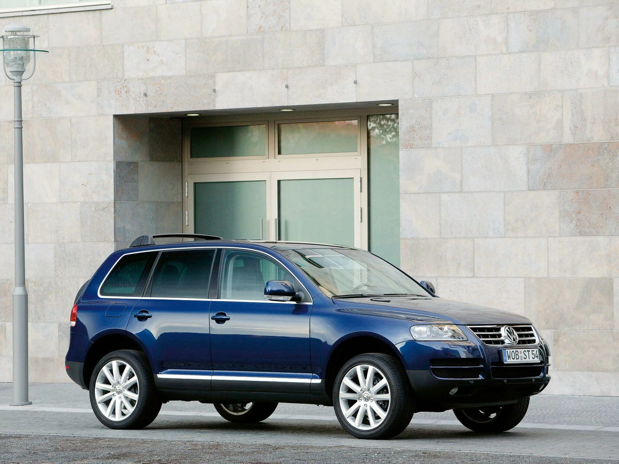 Купить туарег 1 поколения. Volkswagen Touareg TDI v6 2006. Фольксваген Туарег 2004. Фольксваген Туарег v6. VW Touareg 1.