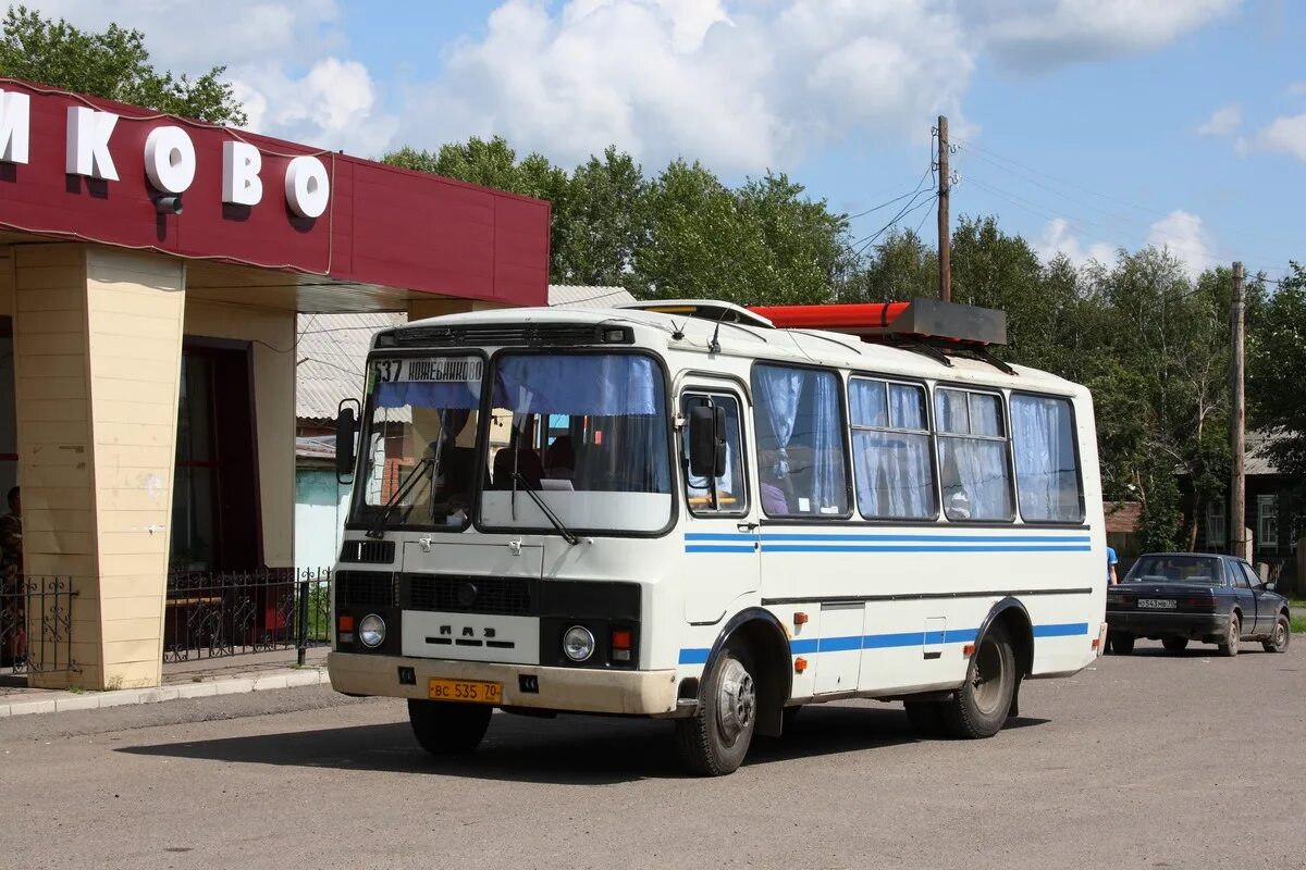 Москва людиново автобус купить. АТП Кожевниково. Автовокзал Кожевниково Томская область. АТП Томска. Автобус Томск Кожевниково.