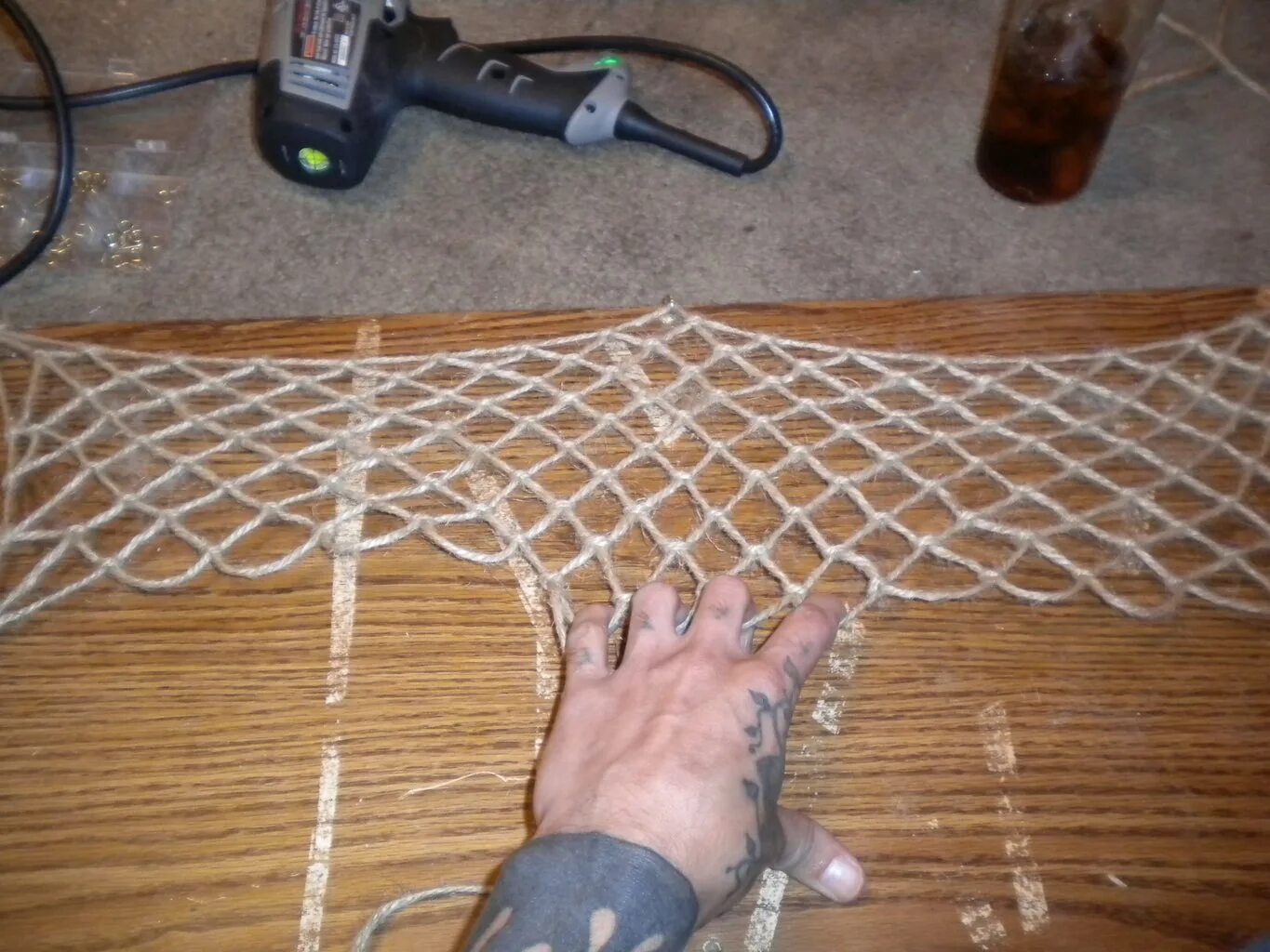 Плетение сетки. Сетка из веревки. Сетка из бечевки. Сета из капроновой веревки.