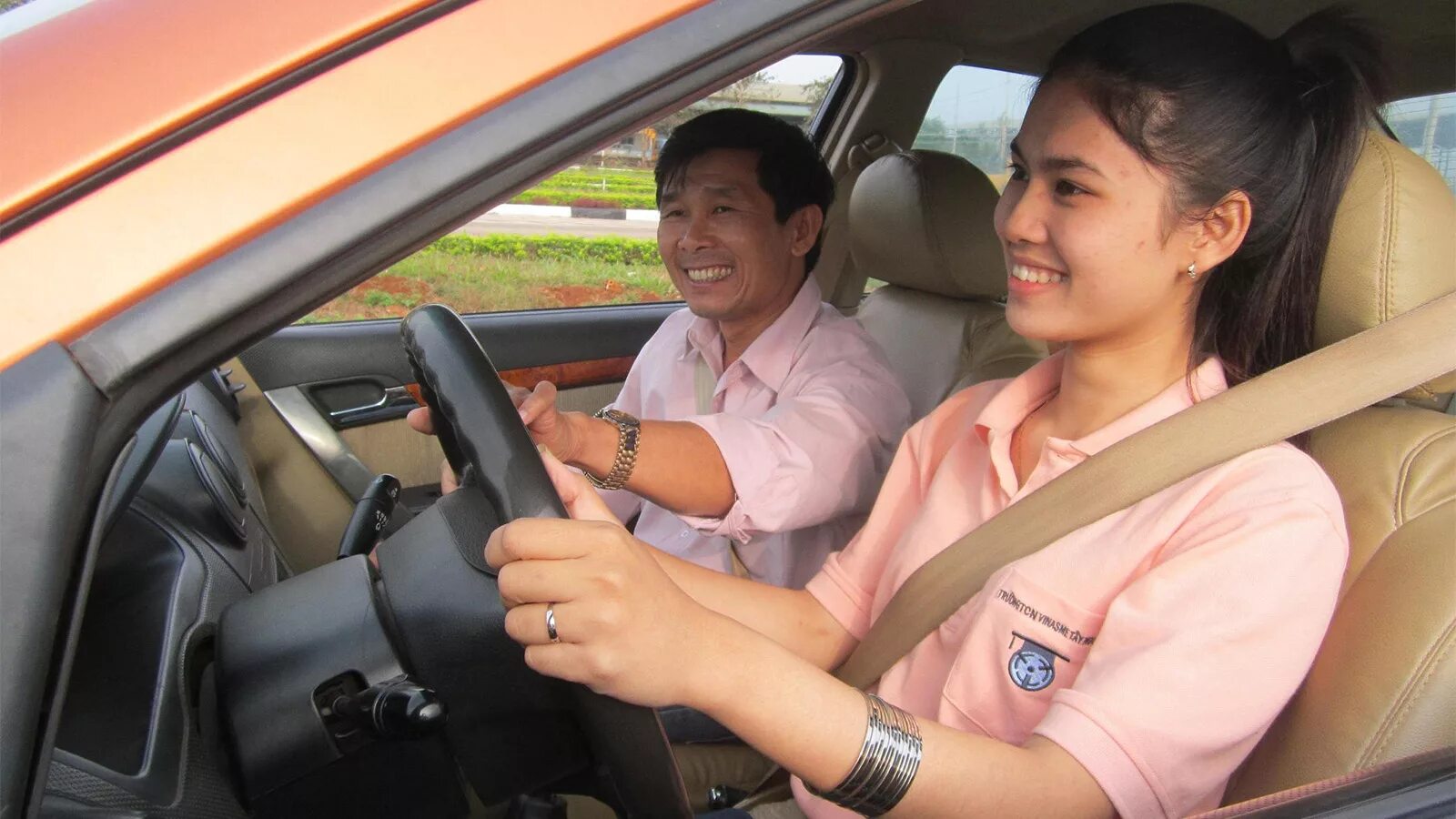 Thi Bang lai xe b1 2023. Advanced Driving Instructors.