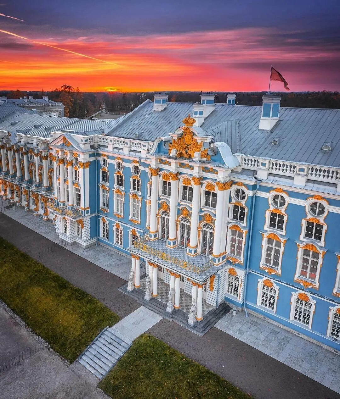 Где находится екатерининский дворец в петербурге. Царское село санкт-петербург екатерининский дворец. царскосельский екатерининский дворец. екатерининский дворец царского села. екатерининский дворец браунштейн.