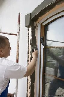 Откосы или штукатурка окон