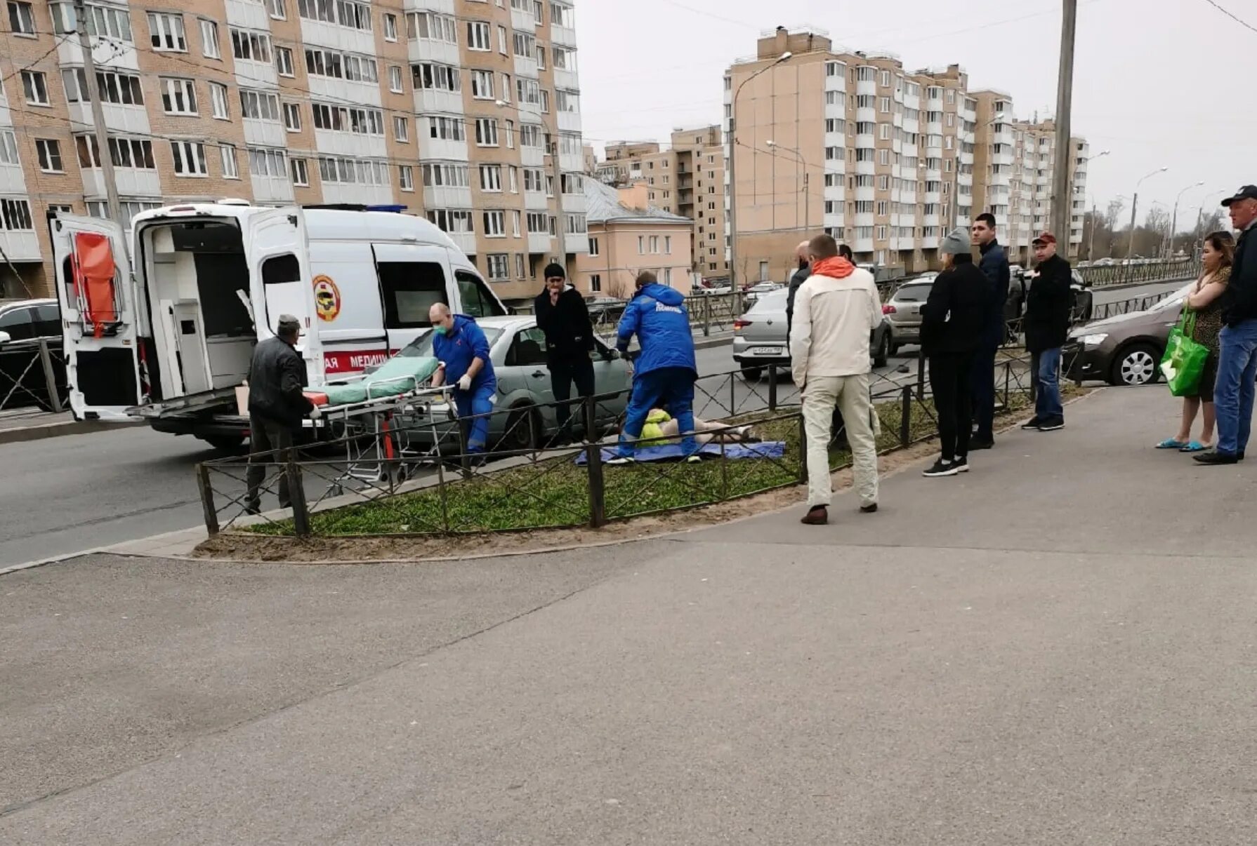 Террористы сбили ребенка у крокуса. Транспортный коллапс красное село.